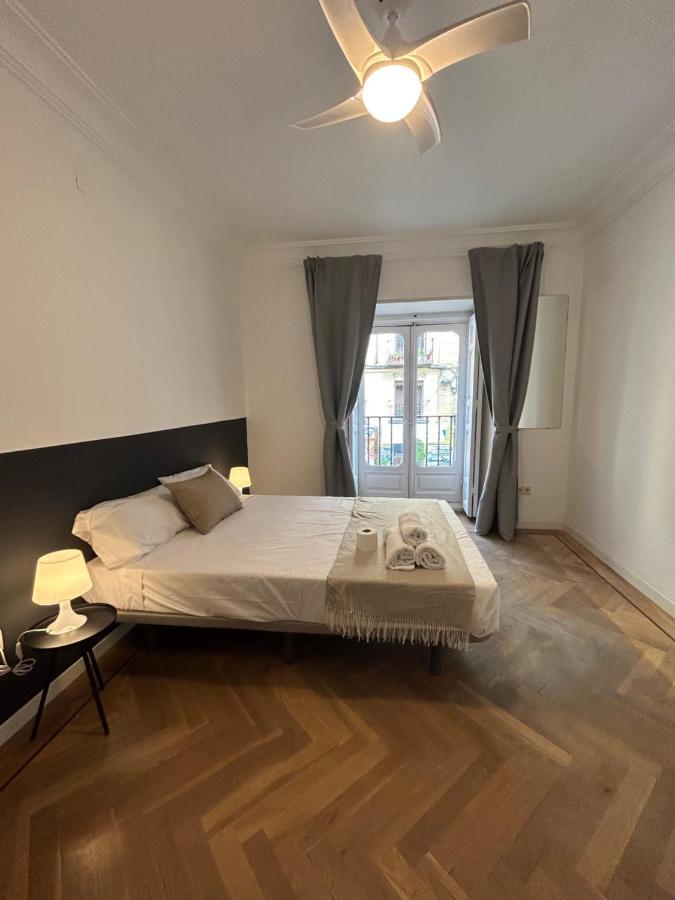 Villa Rooms 马德里 外观 照片